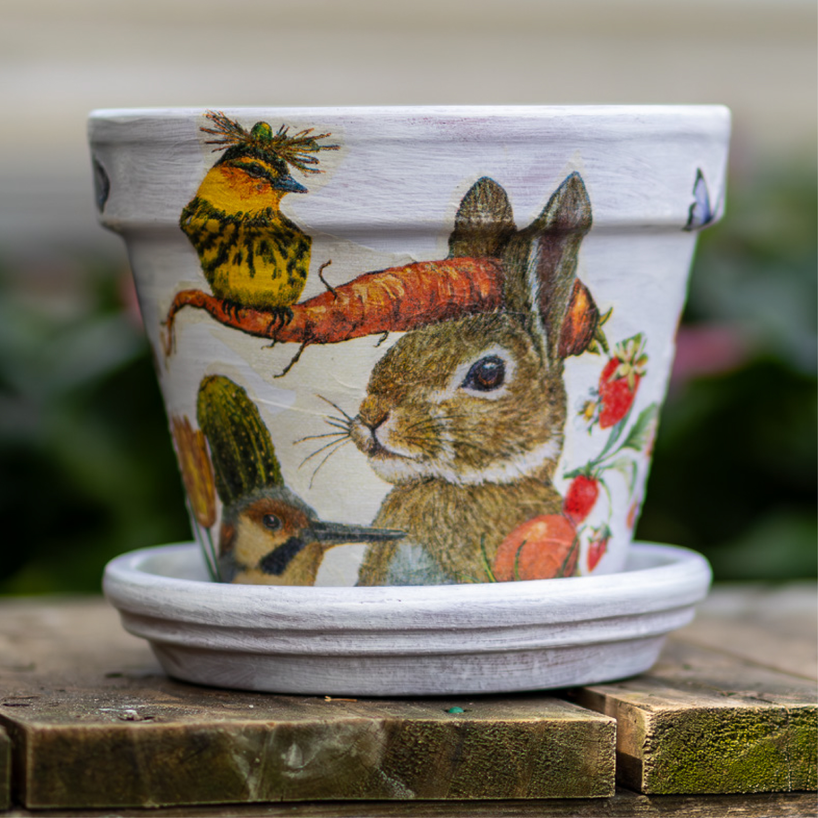 Pretty in Paper: Decoupage Planter Make it/Take it Workshop